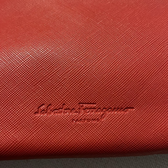 NEW Salvatore Ferragamo Cosmetic Pouch + Travel Size Lotion + Lip Balm + Extras - Picture 7 of 13